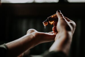 Using Essential Oils On Hands